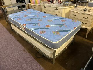 Somier canguro + colchones