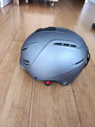 Casco con funda de esquí Uvex talla 52-55cm