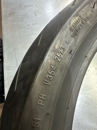 Pirelli Diablo Rosso III 160/60 R17 nuevo