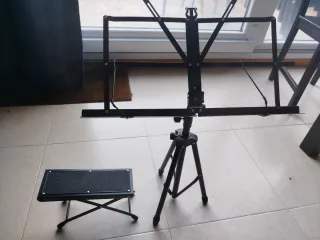 Guitarra Admira Alba 1/2 con funda y accesorios