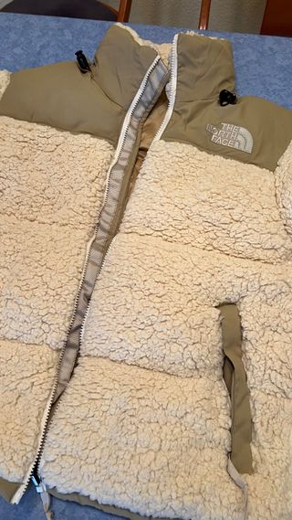 Chaqueta The North Face Borrego Beige/Marrón