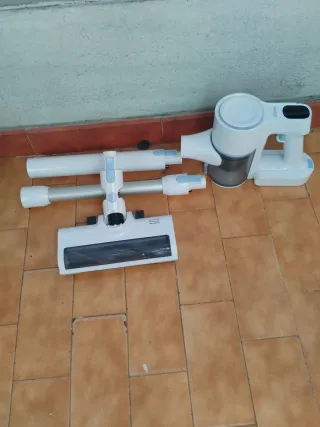 Aspiradora Vertical Quilive Blanca