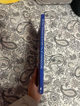 Diccionario de palabras en español-inglés