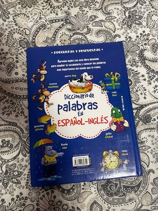 Diccionario de palabras en español-inglés