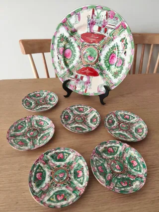 Conjunto porcelana china antigua – 7 platos +atril