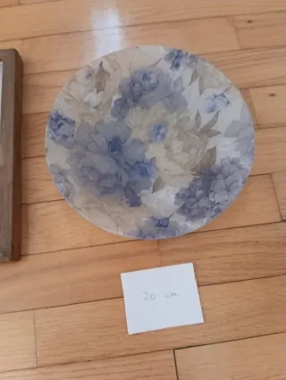 Bandeja madera y plato decorados con decoupage