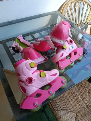 Patines niña T26-28 + Accesorios
