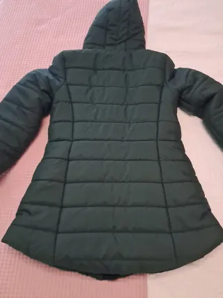 Abrigo acolchado verde talla S