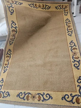 Alfombra beige y marrón 155x220 cm