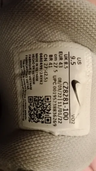 Zapatillas Nike negro y Blanco