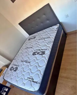 Canapé abatible con colchones viscoelástica