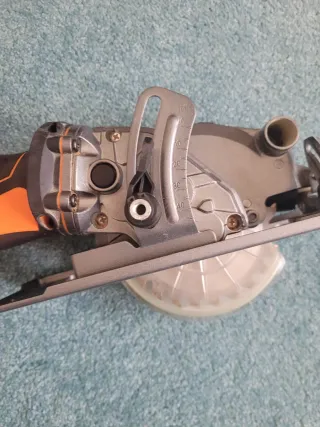 Sierra Circular Von Haus con maletín