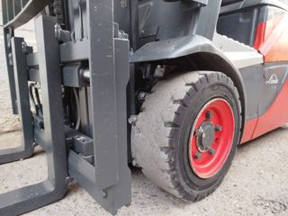 Carretilla Eléctrica Linde E14 (1400kg)