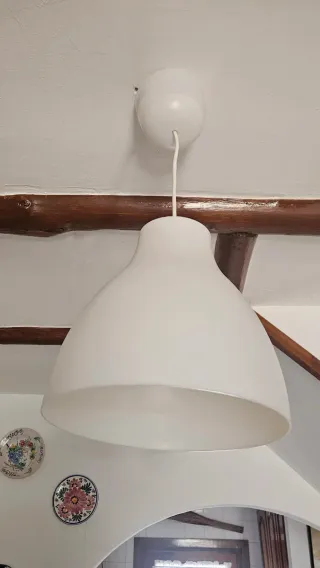 Lámpara colgante Ikea blanca