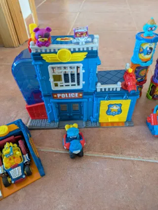 Superthings: Coches y Accesorios