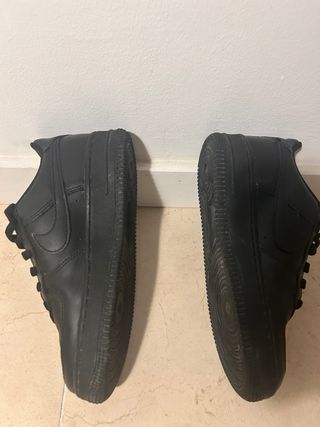 Nike Air Force 1 Negras Talla 38