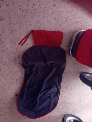 Cochecito Quinny Rojo