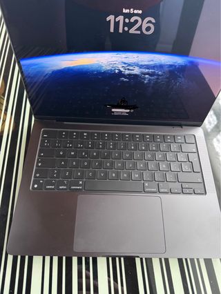 MacBook Pro 14 512GB 16GB RAM