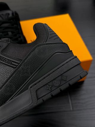 Sneakers Louis Vuitton Nere