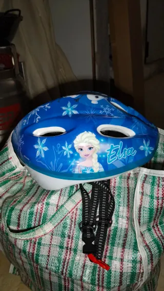 Casco infantil Frozen