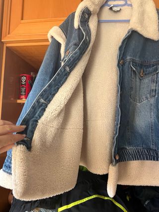 Cazadora vaquera con borreguillo