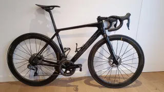 Megamo Raise 2021 (ruedas carbono y potenciometro)