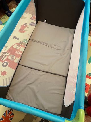 Cuna de viaje Hauck Dream n Play con colchón