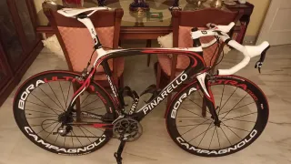 Bicicleta Pinarello Dogma Réplica Carbono