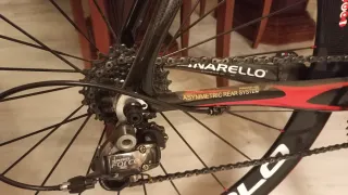 Bicicleta Pinarello Dogma Réplica Carbono