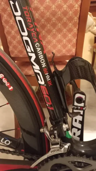 Bicicleta Pinarello Dogma Réplica Carbono