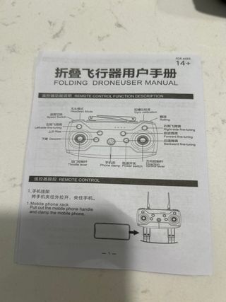 Dron plegable con control remoto