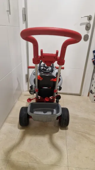 Triciclo Ferrari con Manillar