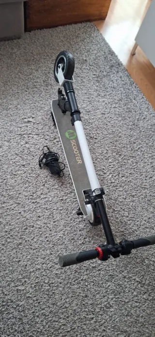 Patinete Eléctrico Plegable Juvenil