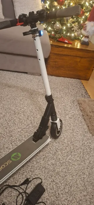 Patinete Eléctrico Plegable Juvenil