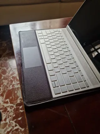 HP Spectre Folio Portátil Marrón/Plata