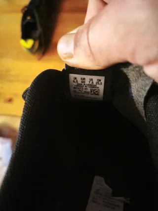 Botas de fútbol Puma Talla 40