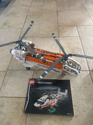 Lego Technic Elicottero 42052