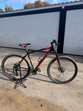 Bicicleta B-Pro M930 MTB Negra/Roja