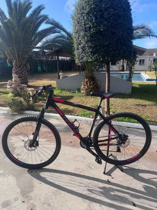 Bicicleta B-Pro M930 MTB Negra/Roja
