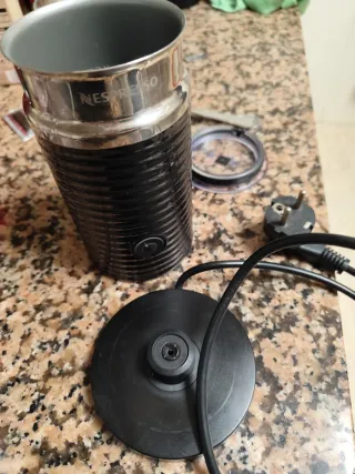 Espumador Nespresso Negro