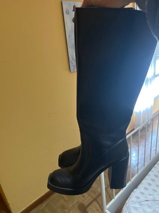 Botas Zara Tacón Plataforma Negras NUEVAS