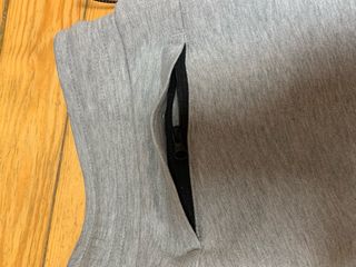 Pantalones Nike Tech Gris