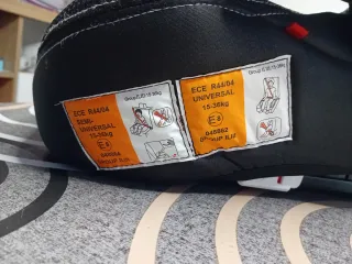 Silla alzador Play con Isofix