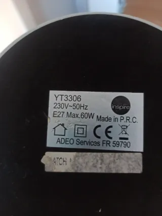 Lámpara de mesa Leroy Merlin blanca