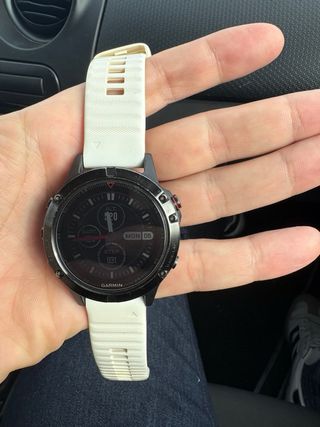 Reloj Garmin Fenix 5 Negro y Blanco