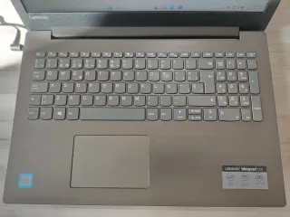 Lenovo Ideapad 330 i7-8550U 8GB 256GB
