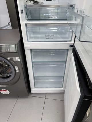 Nevera y lavadora secadora nuevas