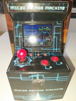Micro Arcade Machine con juegos