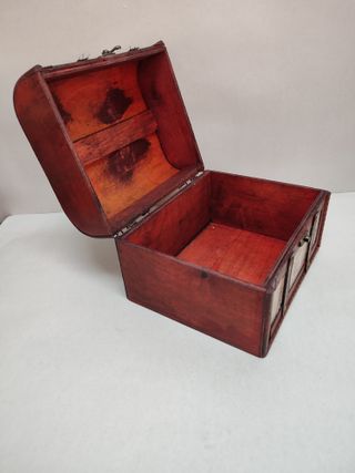 Baúl Joyero de Madera 16CM