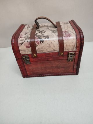 Baúl Joyero de Madera 16CM